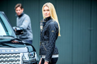 Autoperiskop.cz  – Výjimečný pohled na auta - Dvě britské ikony, značky Barbour a Land Rover, spolupracují na návrhu oblečení pro sezónu podzim/zima 2014