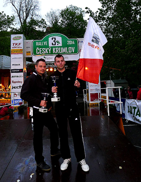 SEAT Leon TGI zvítězil v třetím ročníku New Energies Rallye pro vozidla s alternativním pohonem (hybrid/CNG/LPG/etanol/elektro), který se uskutečnil o víkendu v rámci Rallye Český Krumlov
