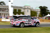 Autoperiskop.cz  – Výjimečný pohled na auta - Nový Range Rover Sport SVR zvládnul kolo na Nürburgringu za 8 minut a 14 sekund