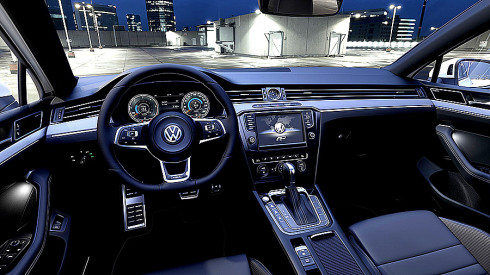 Volkswagen Passat R-Line  Volkswagen Passat Variant R-Line