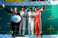 Autoperiskop.cz  – Výjimečný pohled na auta - Úřadující šampion Lewis Hamilton skvěle vykročil za obhajobou titulu ve Velké ceně Austrálie