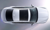 Autoperiskop.cz  – Výjimečný pohled na auta - Luxusní Jaguar XF se předvede při adrenalinové jízdě na visutých lanech 24. března v Londýně (můžete ji sledovat na svém počítači)