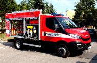 Autoperiskop.cz  – Výjimečný pohled na auta - Dva nové speciální vozy na CNG pro zásahy u požárů elektrorozvodů a dalších elektrozařízení mají jako první v ČR hasiči na Vysočině