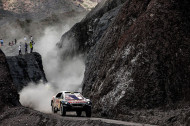 Autoperiskop.cz  – Výjimečný pohled na auta - Dakar 7.ledna – 5. etapa Uyuni: Peugeot 2008 DKR opět na prvních třech místech