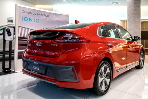 1ioniqelectric9011b