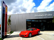 Autoperiskop.cz  – Výjimečný pohled na auta - V Česku se prodalo unikátní Ferrari 599 GTB