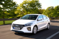 Autoperiskop.cz  – Výjimečný pohled na auta - Hyundai v Evropě zahájí prodej modelu IONIQ Plug-in