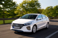 Autoperiskop.cz  – Výjimečný pohled na auta - Hyundai IONIQ Plug-in v prodeji na českém trhu (podrobná informace)