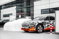 Autoperiskop.cz  – Výjimečný pohled na auta - Mobilita bez hranic: Audi e-tron Charging Service s komplexní nabídkou služeb pro nabíjení