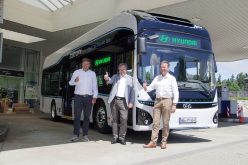 Hyundai Motor zahajuje zkušební provoz vodíkových autobusů Elec City Fuel Cell v německém Mnichově