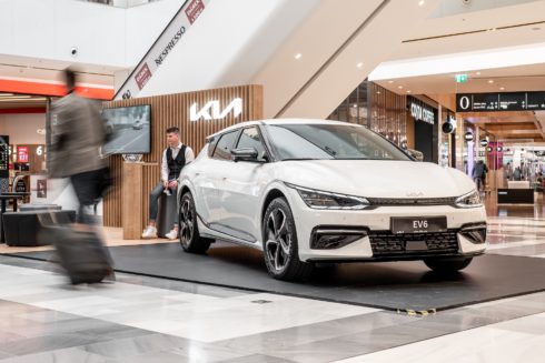Proč je Německé auto roku 2022 z Jižní Koreje? Odpověď nabízí KIA návštěvníkům OC Chodov