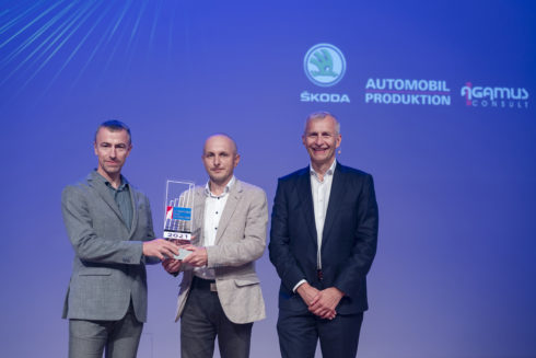 ŠKODA AUTO obdržela speciální ocenění za zprovoznění nové lakovny
