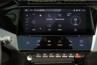 Autoperiskop.cz  – Výjimečný pohled na auta - Nový Peugeot 308: 8 technologicky vyspělých tipů pro usnadnění každodenního života