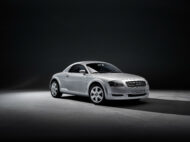 Autoperiskop.cz  – Výjimečný pohled na auta - Nadčasová designová ikona: Audi TT je 25 let