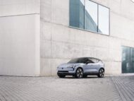 Autoperiskop.cz  – Výjimečný pohled na auta - Malý vůz s velkým potenciálem. Zcela nové, plně elektrické SUV Volvo EX30