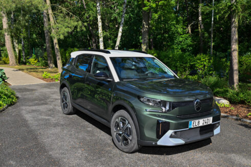 Autoperiskop.cz  – Výjimečný pohled na auta - Nový Citroën C3 Aircross: Cenově nejdostupnější sedmimístné kompaktní SUV