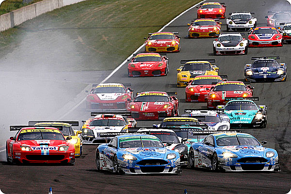 FIA GT: Aston Martin se znovu vybičoval k výbornému výkonu