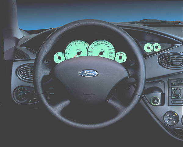 Nový sportovní Ford Focus ST170 v prodeji ve tří i pěti dveřovém provedení na našem trhu