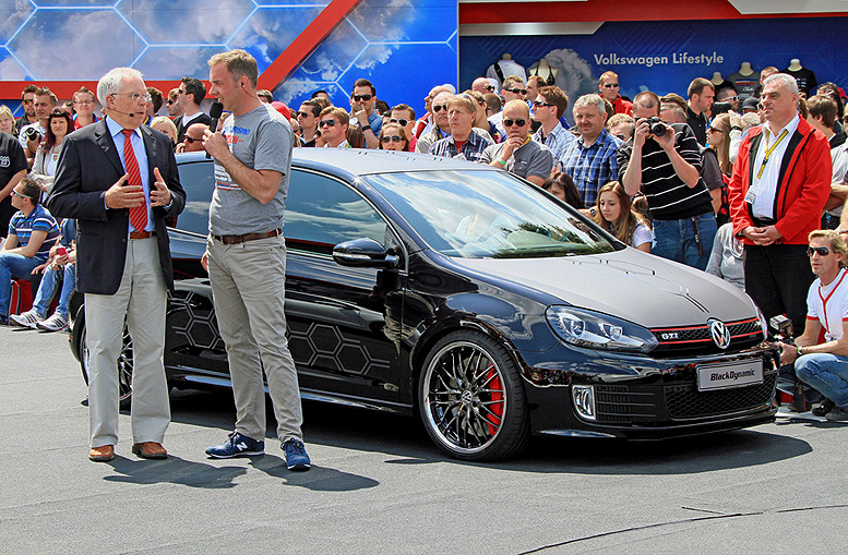 Již více než 30 let je „Setkání GTI u Wörthersee“ svátkem v kalendáři příznivců sportovních vozů Volkswagen