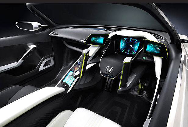 Honda NSX Concept a prototyp evropské verze modelu CR-V na březnovém autosalonu v Ženevě