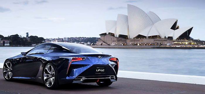 Automobilka Lexus na australském mezinárodním autosalonu v Sydney odhalila svůj senzační koncept LF-LC Blue