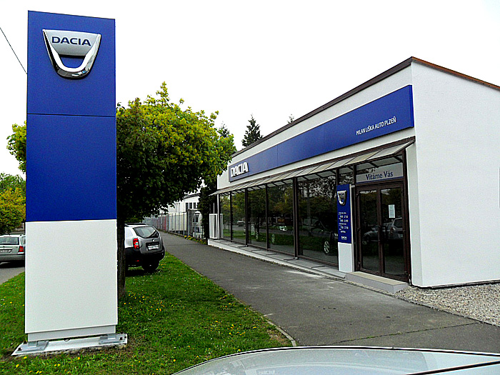 Značka Dacia rozšiřuje v České republice obchodní síť