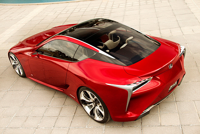 Sportovní kupé Lexus LF-LC s hybridním pohonem bylo nominováno do soutěže elegance