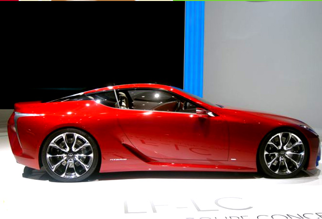 Na Ženevském autosalonu 2012 se uskutečnila evropská premiéra konceptu sportovního kupé Lexus LF-LC s hybridním pohonem