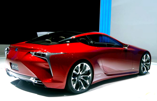 Na Ženevském autosalonu 2012 se uskutečnila evropská premiéra konceptu sportovního kupé Lexus LF-LC s hybridním pohonem