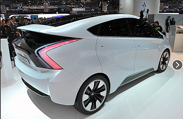 Mitsubishi na probíhajícím autosalonu v Ženevě: nový pětisedadlový koncept CA-MiEV