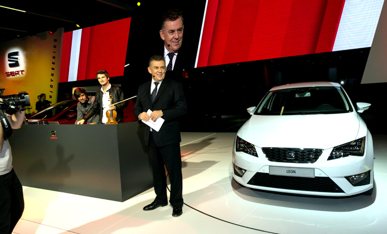 SEAT na probíhajícím autosalonu v Paříži