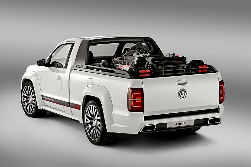 Účastníci legendárního „Srazu GTI“ v rakouských Korutanech mohli obdivovat koncept Amarok Wörthersee 2013