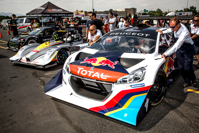 Sébastien Loeb s vozem 208 T16 Pikes Peak dosáhl včera na kvalifikačních jízdách na dolní části trati nejlepší výsledek