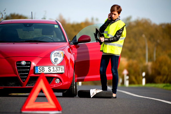 Mladí do 25 let by se měli vrátit zpátky do autoškoly Mladí do 25 let by se měli vrátit zpátky do autoškoly