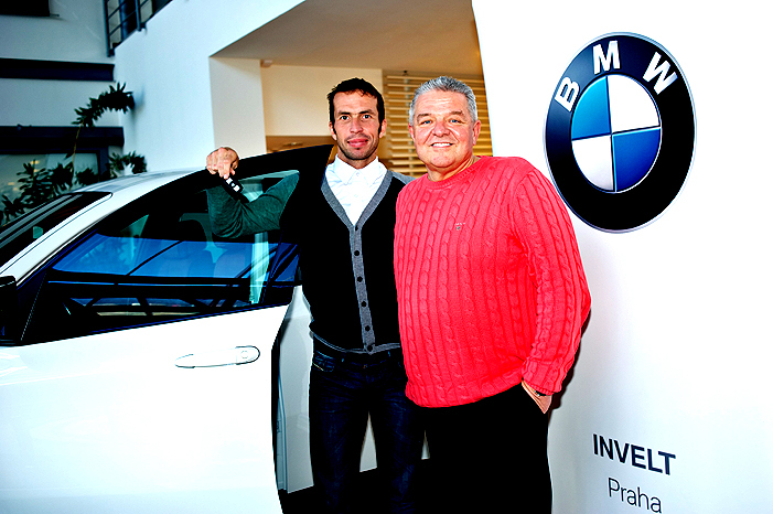 Tenista Radek Štěpánek má nového sportovce na čtyřech kolech: BMW X6 od společnosti Invelt