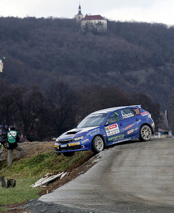 Nová podoba Pražského rallysprintu Subaru Czech Rally Teamu svědčila