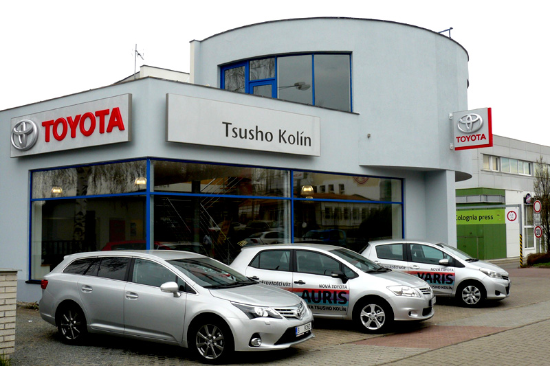 Společnost Toyota Tsusho slavnostně otevřela v Kolíně nové prodejní a servisní prostory značky Toyota