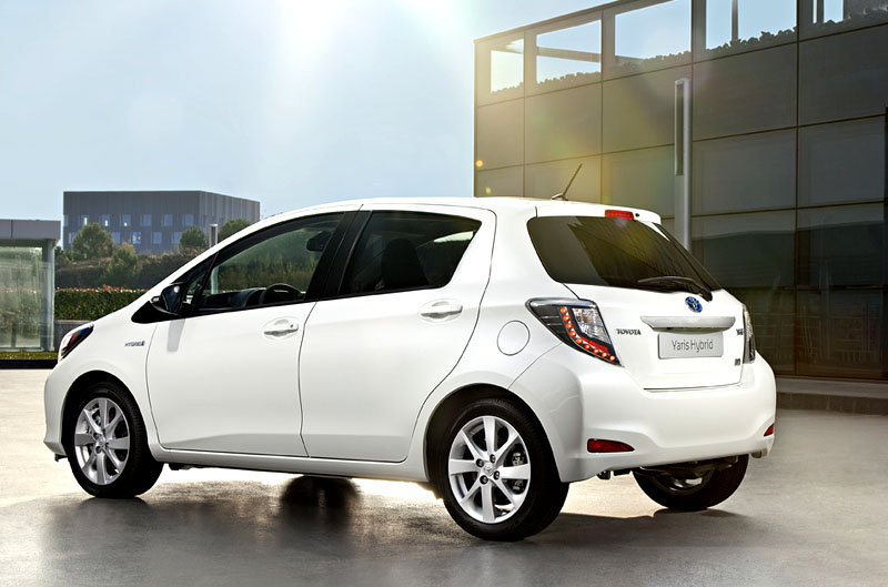 Na březnovém ženevském autosalonu 2012 se ve světové premiéře představí Yaris Hybrid