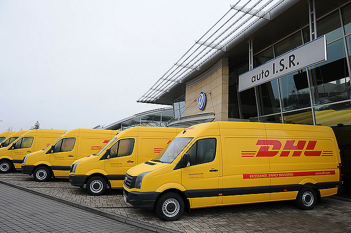 Devětadvacet vozů Volkswagen Crafter pro DHL