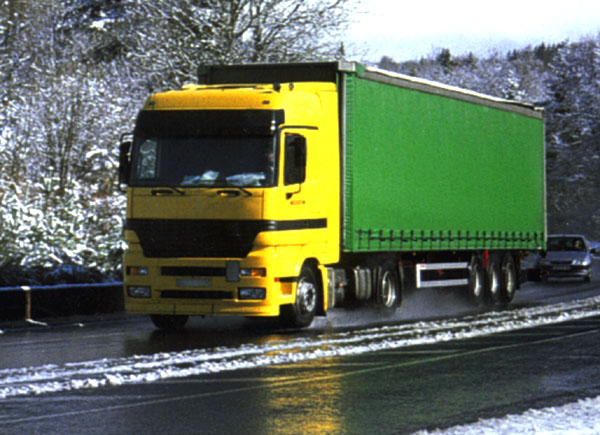 Scania využívá elektroniku pro zvýšení bezpečnosti zejména v zimním období