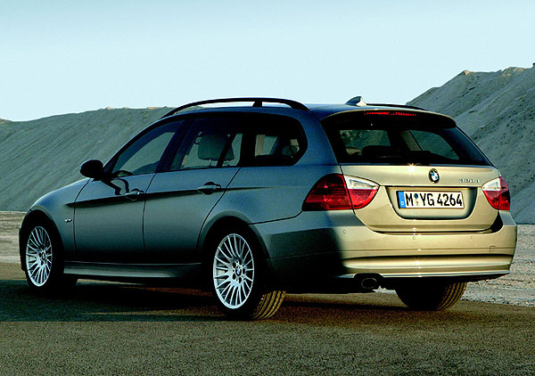 Nové BMW řady 3 Touring vstupuje na český trh.