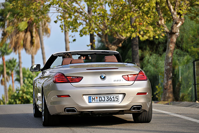 Podrobně o novém luxusním BMW řady 6 Cabrio, které je úchvatné zvenku a nádherné zevnitř