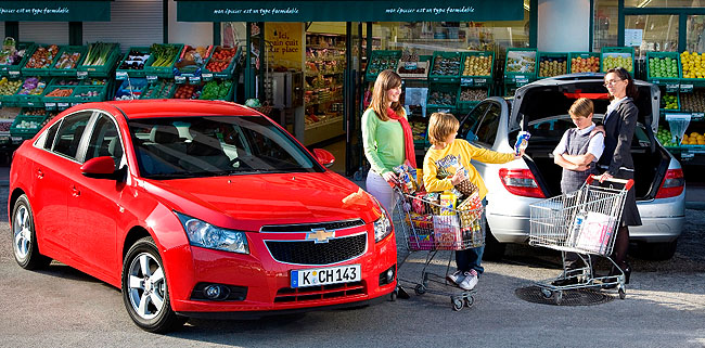 Listopadový mezinárodní průzkum Chevroletu zaměřený na údržbu vozidel a návyky řidičů