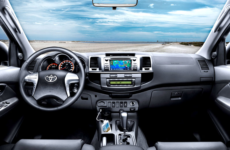 Toyota HILUX- nový design a vyšší výkon - modelové provedení 2012