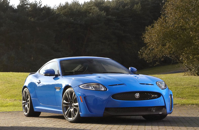 Nový Jaguar XKR-S Convertible na našem trhu Nový Jaguar XKR-S Convertible na našem trhu
