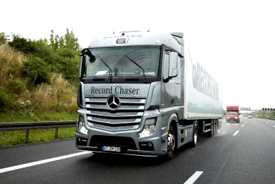 Nový Mercedes-Benz Actros: více kilometrů za méně nafty