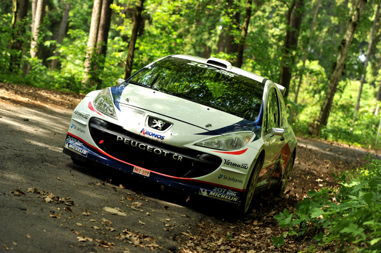 Peugeot Delimax Total Team zbrojí na Krumlov