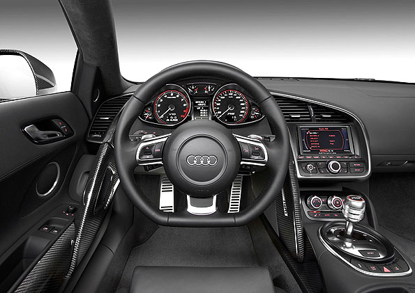 Audi R8 5.2 FSI quattro se strhujícími výkony již na nášem trhu