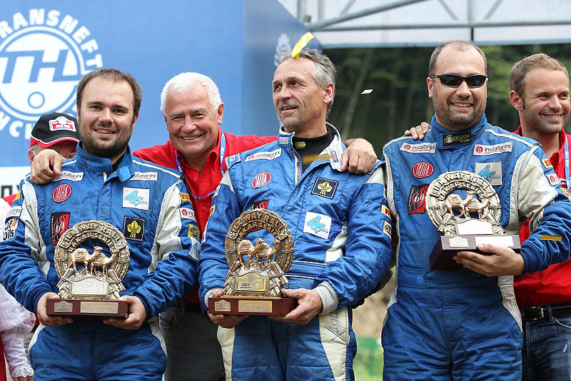 Štajf členem vítězné posádky Silk Way Rally