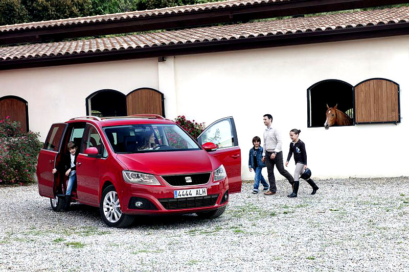 Nový SEAT Alhambra s pohonem všech kol v prodeji na našem trhu